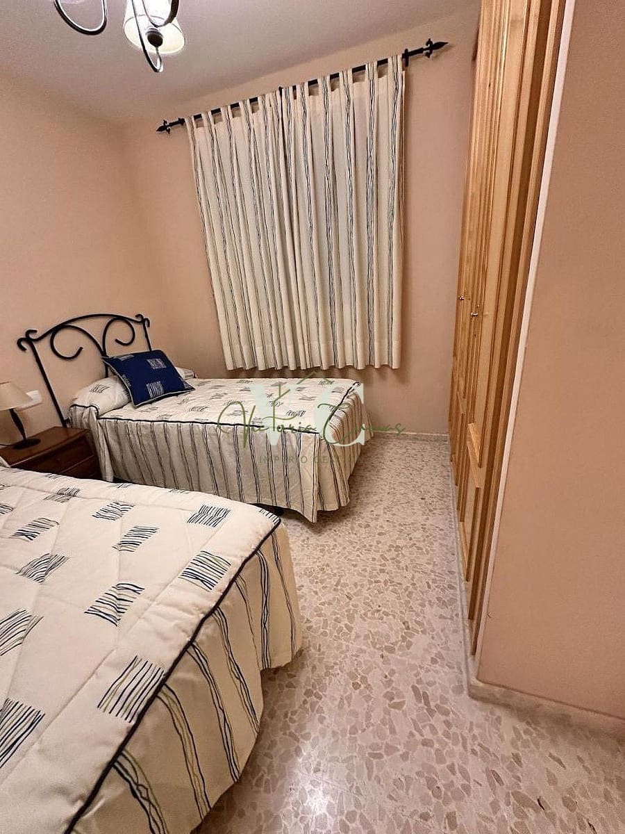 3 sypialnia Apartament na sprzedaż w Torre del Mar z basenem - 339 000 € (Ref: 9103795)