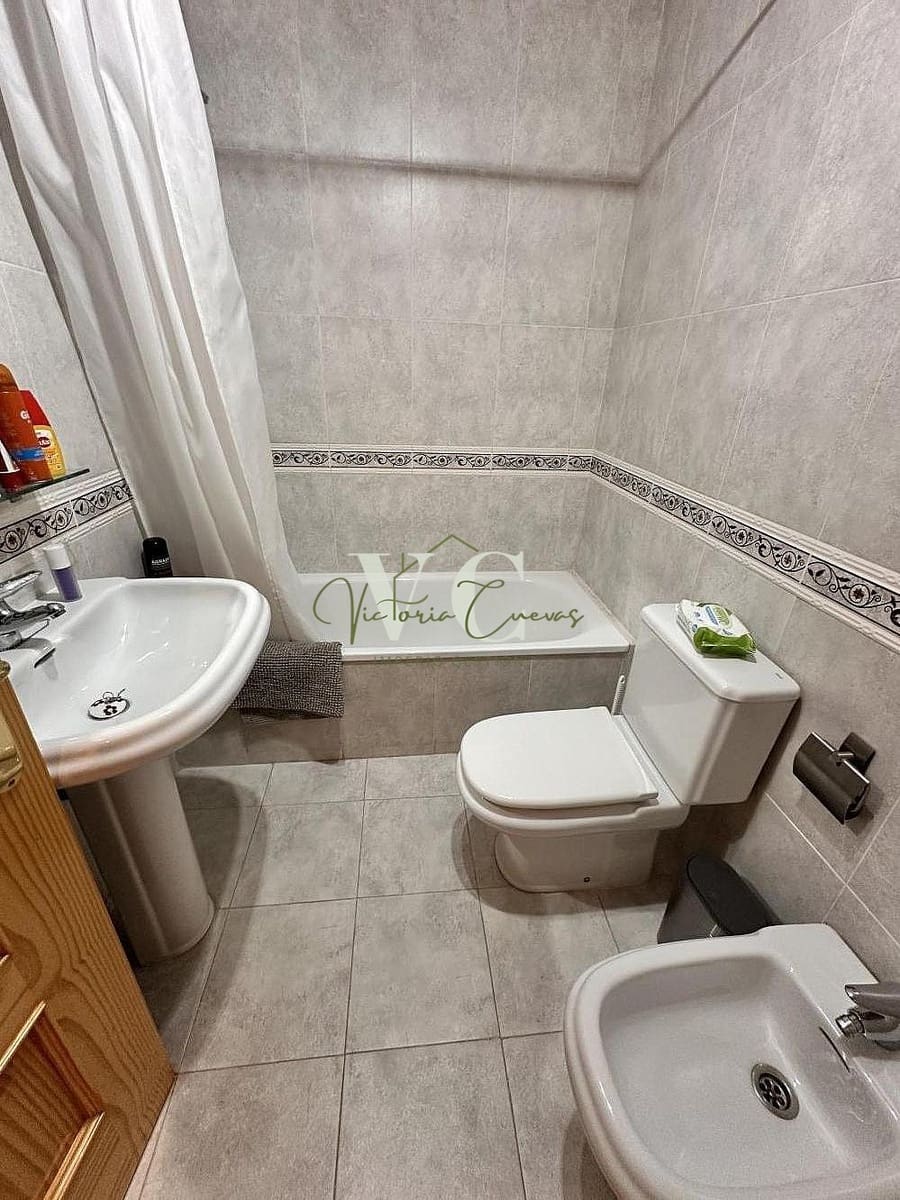 3 sypialnia Apartament na sprzedaż w Torre del Mar z basenem - 339 000 € (Ref: 9103795)