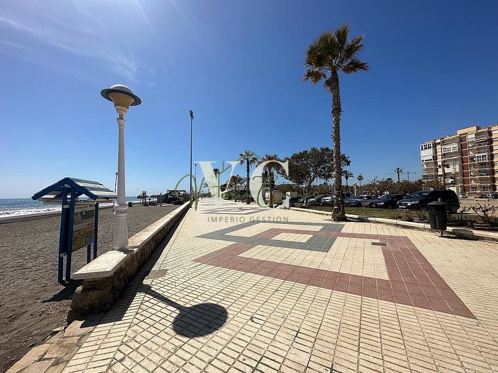 3 Zimmer Apartment zu verkaufen in Torre del Mar mit Pool - 385.000 € (Ref: 9127264)