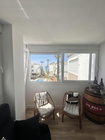 2 soverom Leilighet til leie i Laguna Beach, Torrox med svømmebasseng - € 800 (Ref: 9194271)