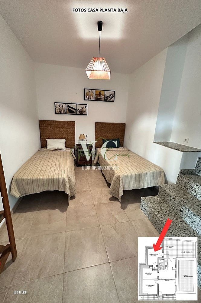 5 soverom Villa til salgs i Caleta de Velez med svømmebasseng - € 575 000 (Ref: 9302009)