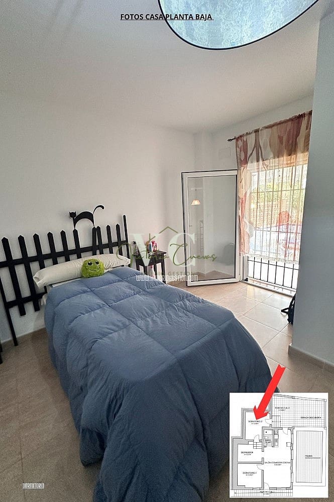 5 soverom Villa til salgs i Caleta de Velez med svømmebasseng - € 575 000 (Ref: 9302009)