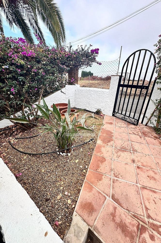 5 soverom Villa til salgs i Caleta de Velez med svømmebasseng - € 575 000 (Ref: 9302009)