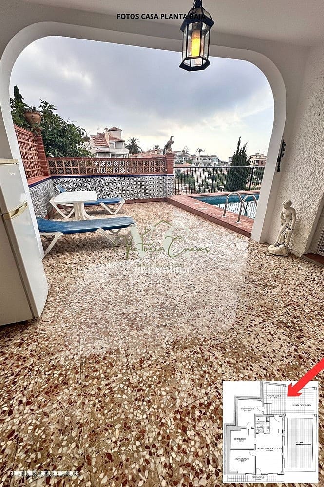 5 soverom Villa til salgs i Caleta de Velez med svømmebasseng - € 575 000 (Ref: 9302009)