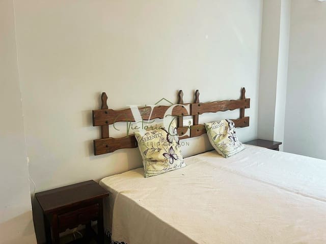 2 slaapkamer Appartement te koop in Torre del Mar, Vélez-Málaga met garage - € 328.000 (Ref: 9379542)