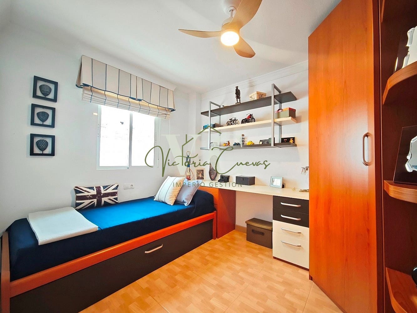 4 bedroom Villa for sale in Chilches with pool garage - € 429,000 (Ref: 9487158)