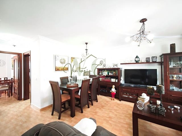 4 bedroom Villa for sale in Chilches, Vélez-Málaga with pool garage - € 429,000 (Ref: 9487158)