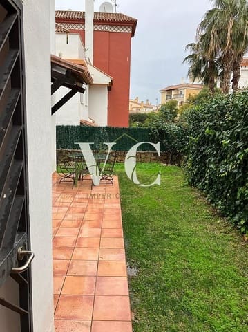 3 sovrum Lägenhet att hyra i Caleta de Vélez, Vélez-Málaga med pool - 1 200 € (Ref: 9509401)