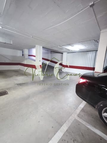 Autotalli vuokrattavana paikassa Torre del Mar, Vélez-Málaga - 100 € (Ref: 9593146)