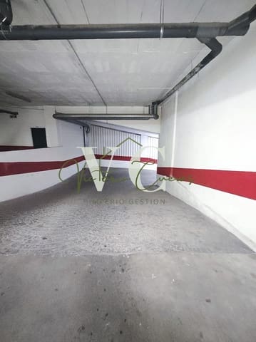 Autotalli vuokrattavana paikassa Torre del Mar, Vélez-Málaga - 100 € (Ref: 9597167)