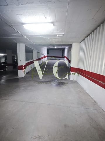 Autotalli vuokrattavana paikassa Torre del Mar, Vélez-Málaga - 100 € (Ref: 9597167)