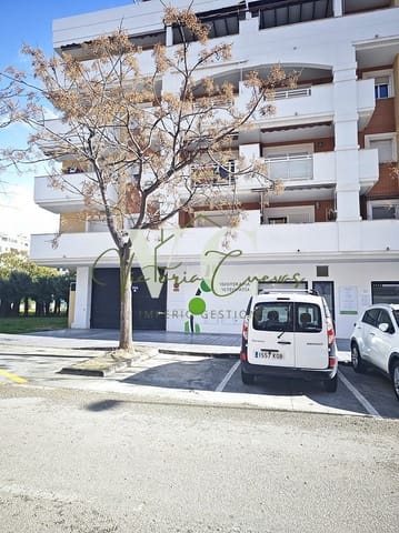 Autotalli vuokrattavana paikassa Torre del Mar, Vélez-Málaga - 100 € (Ref: 9597167)