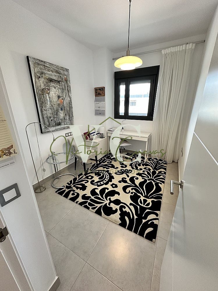 3 bedroom Apartment for sale in Velez-Malaga with pool garage - € 415,000 (Ref: 9603091)