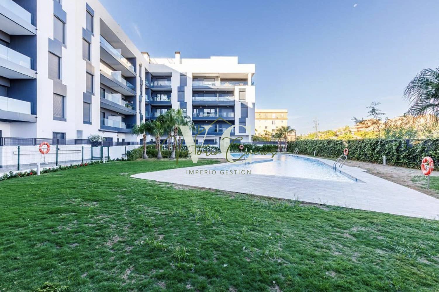 3 bedroom Apartment for sale in Velez-Malaga with pool garage - € 415,000 (Ref: 9603091)