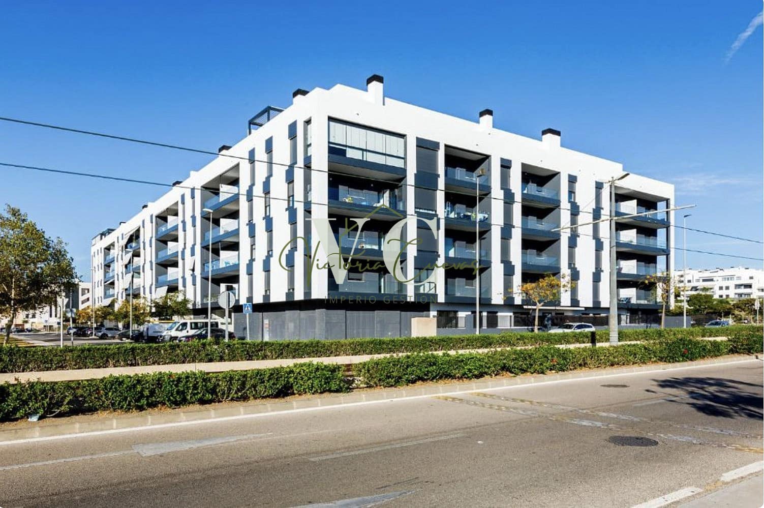 3 bedroom Apartment for sale in Velez-Malaga with pool garage - € 415,000 (Ref: 9603091)