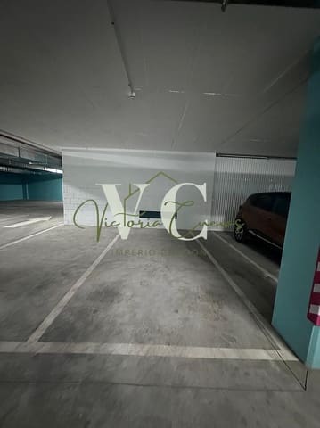 Autotalli vuokrattavana paikassa Torre del Mar, Vélez-Málaga - 150 € (Ref: 9770136)