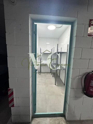 Autotalli vuokrattavana paikassa Torre del Mar, Vélez-Málaga - 150 € (Ref: 9770136)