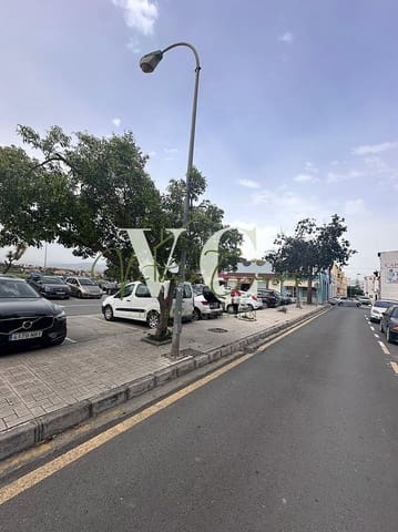 Local Commercial à louer à Torre del Mar, Vélez-Málaga - 350 € (Ref: 9771005)