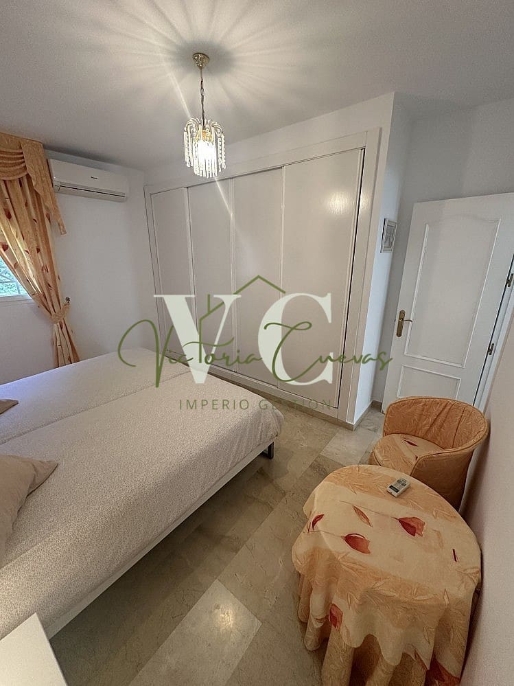 4 bedroom Villa for sale in Arenas with pool garage - € 579,000 (Ref: 9816268)
