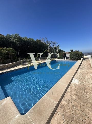 4 Zimmer Villa zu verkaufen in Arenas mit Pool Garage - 579.000 € (Ref: 9816268)