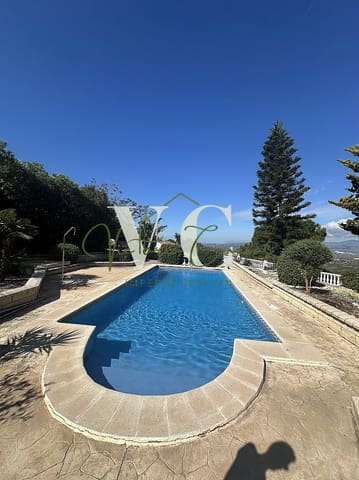 4 Zimmer Villa zu verkaufen in Arenas mit Pool Garage - 579.000 € (Ref: 9816268)