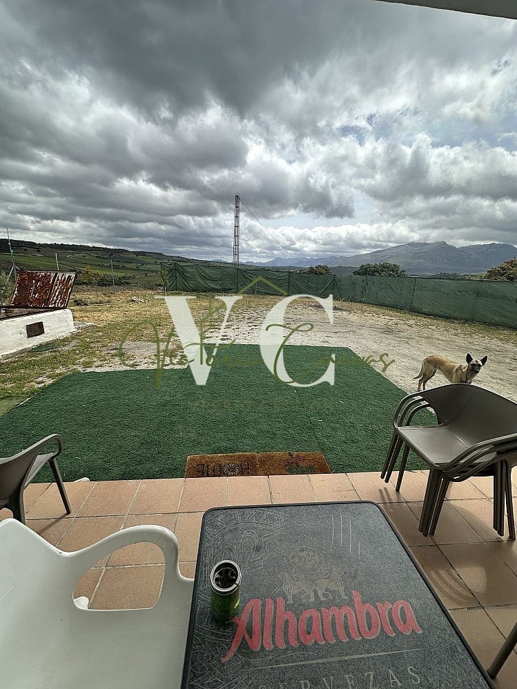 3 bedroom Finca/Country House for sale in Alhama de Granada - € 159,000 (Ref: 9830304)