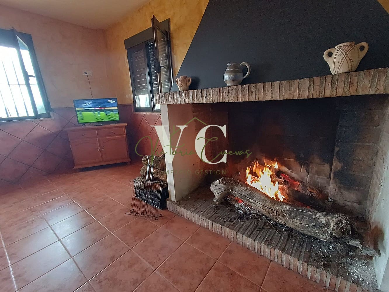 4 bedroom Finca/Country House for sale in Alhama de Granada with garage - € 166,000 (Ref: 9830304)