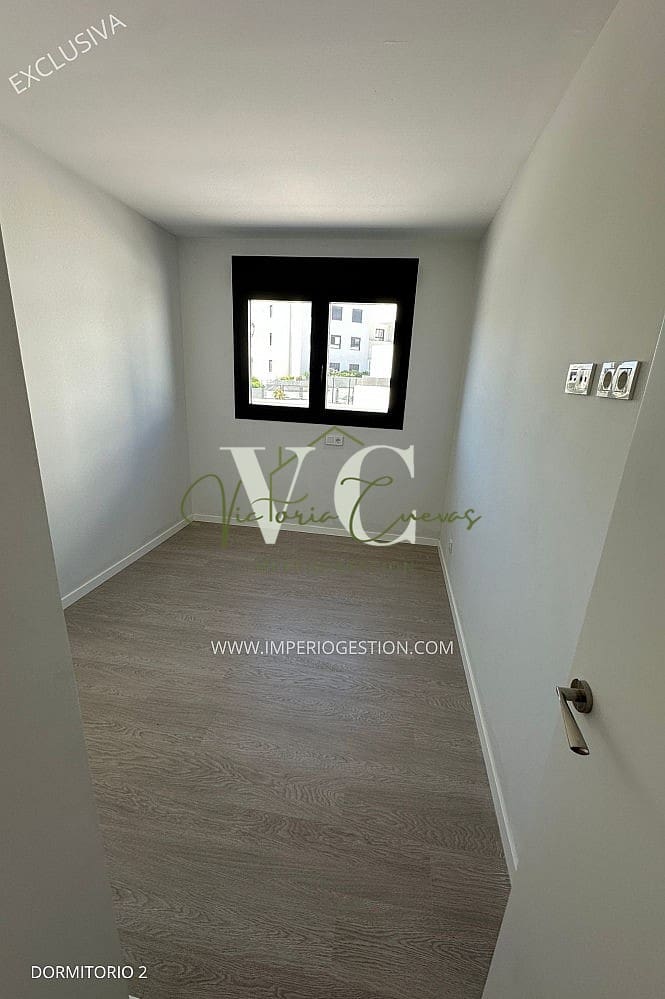 2 bedroom Apartment for sale in Torre del Mar with pool - € 365,000 (Ref: 9858285)