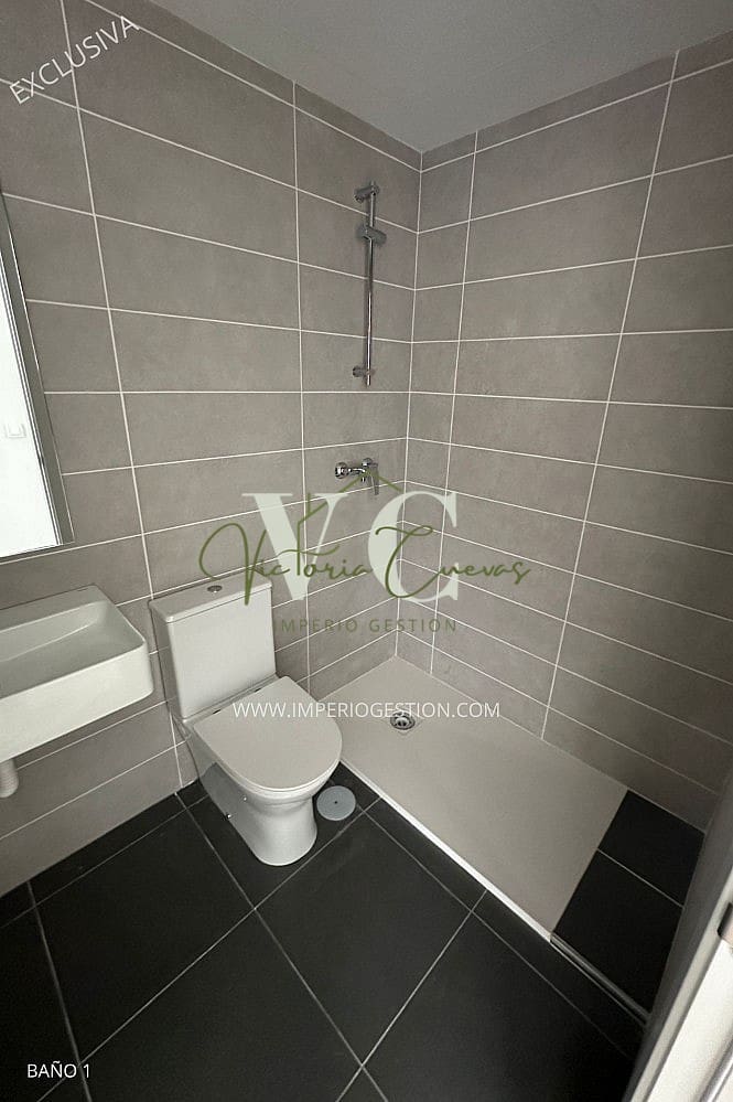 2 bedroom Apartment for sale in Torre del Mar with pool - € 365,000 (Ref: 9858285)