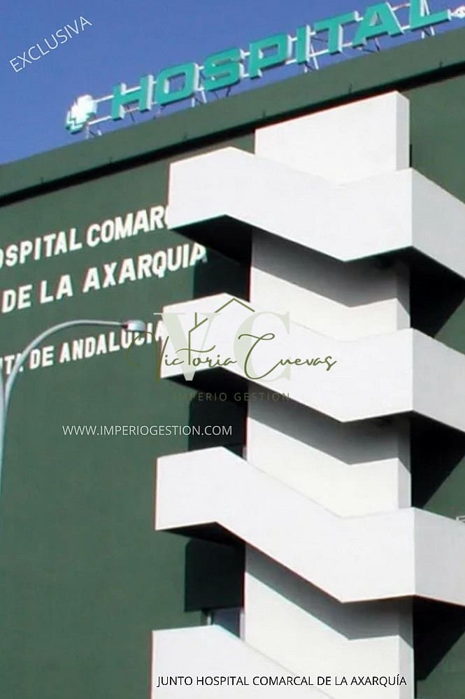 2 bedroom Apartment for sale in Torre del Mar with pool - € 365,000 (Ref: 9858285)