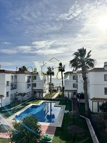 2 Zimmer Apartment zu vermieten in Laguna Beach, Torrox mit Pool Garage - 800 € (Ref: 9872550)