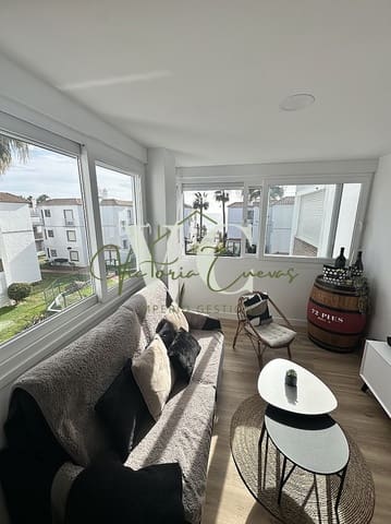 2 Zimmer Apartment zu vermieten in Laguna Beach, Torrox mit Pool Garage - 800 € (Ref: 9872550)