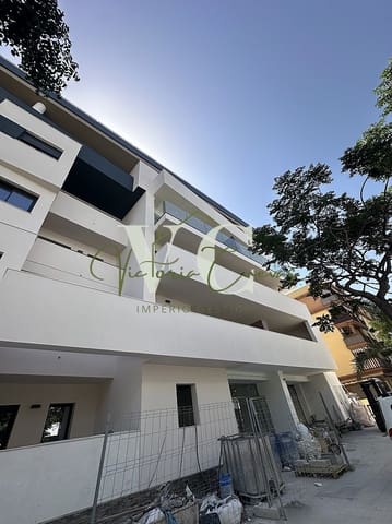 3 Zimmer Apartment zu verkaufen in Torre del Mar, Vélez-Málaga mit Pool - 385.000 € (Ref: 9909767)