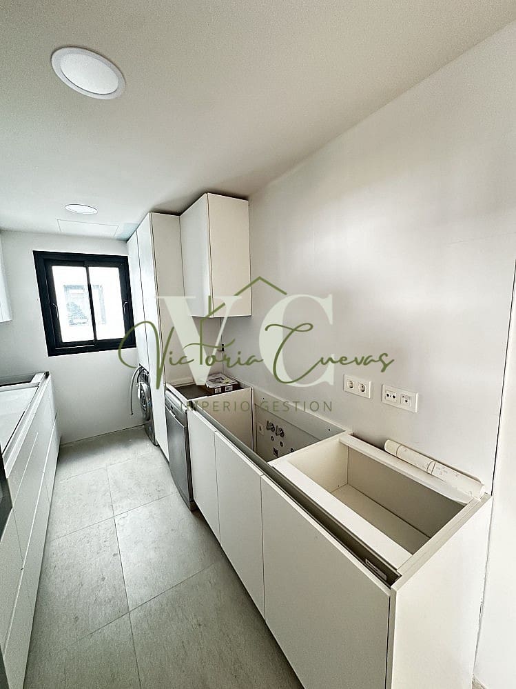 3 soverom Leilighet til salgs i Torre del Mar med svømmebasseng garasje - € 439 900 (Ref: 9909767)