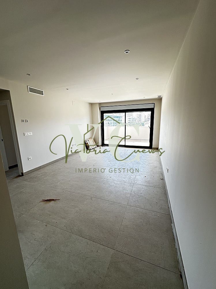 3 soverom Leilighet til salgs i Torre del Mar med svømmebasseng garasje - € 439 900 (Ref: 9909767)