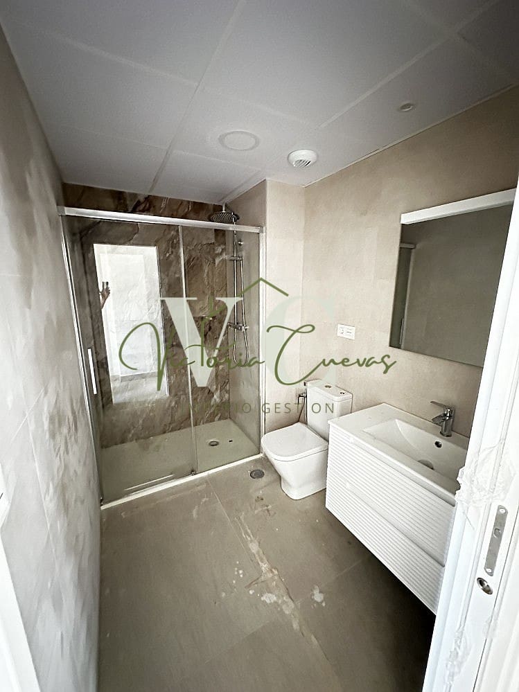 3 soverom Leilighet til salgs i Torre del Mar med svømmebasseng garasje - € 439 900 (Ref: 9909767)