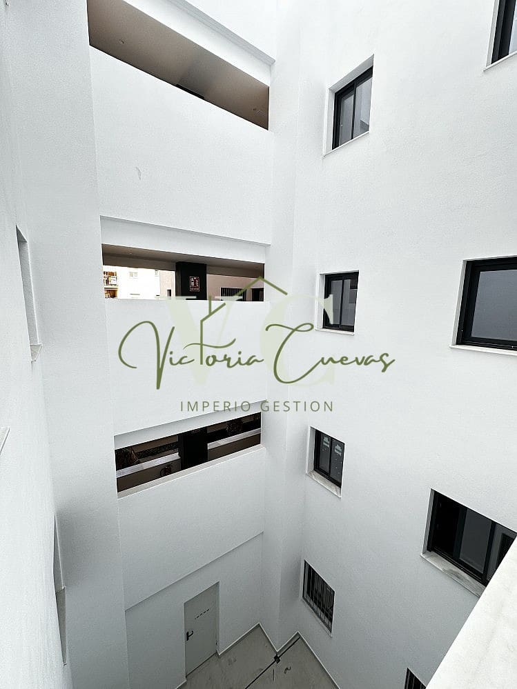 3 soverom Leilighet til salgs i Torre del Mar med svømmebasseng garasje - € 439 900 (Ref: 9909767)