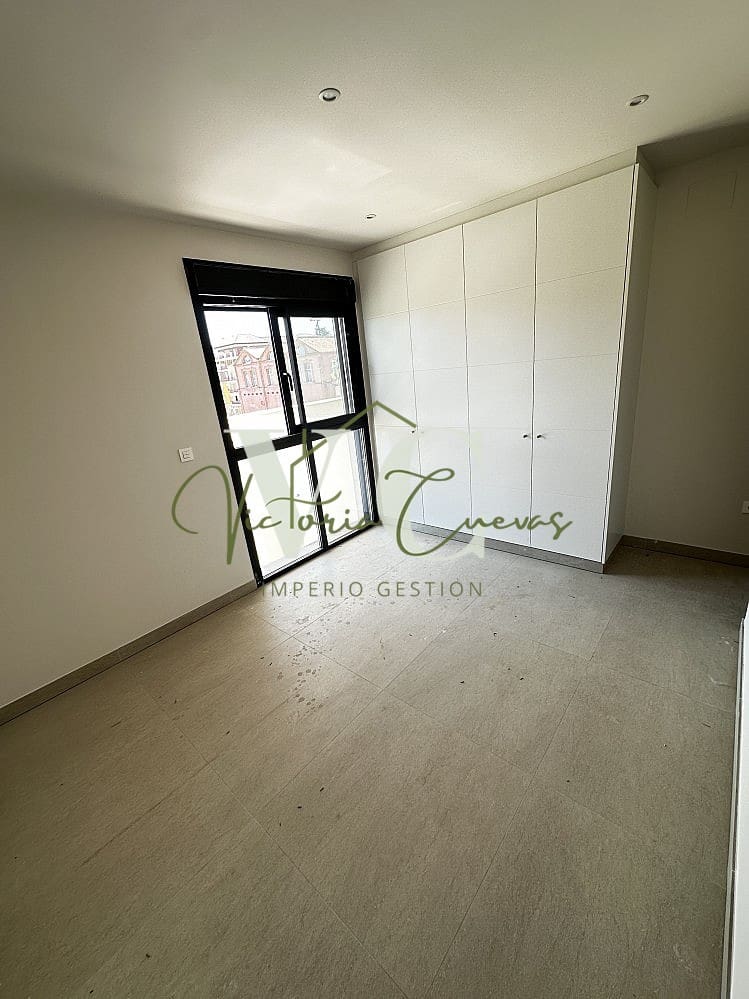 3 soverom Leilighet til salgs i Torre del Mar med svømmebasseng garasje - € 439 900 (Ref: 9909767)