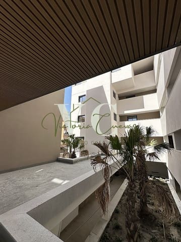 3 sovrum Lägenhet till salu i Torre del Mar, Vélez-Málaga med pool - 465 000 € (Ref: 9911983)