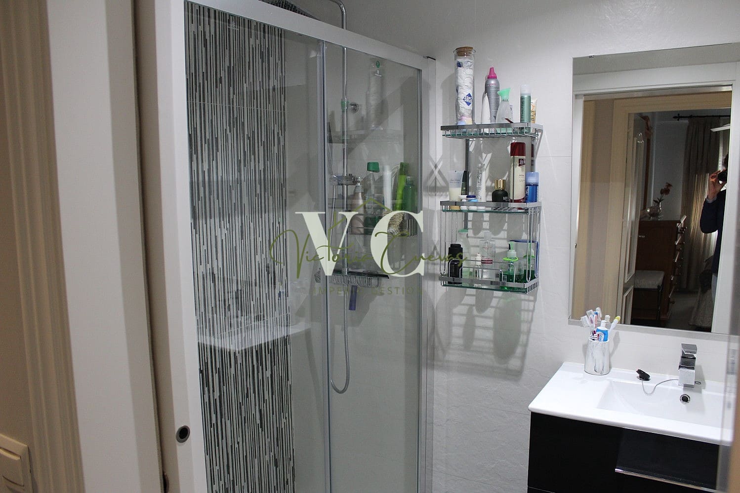 3 Zimmer Apartment zu vermieten in Torre del Mar mit Pool - 1.000 € (Ref: 9958301)
