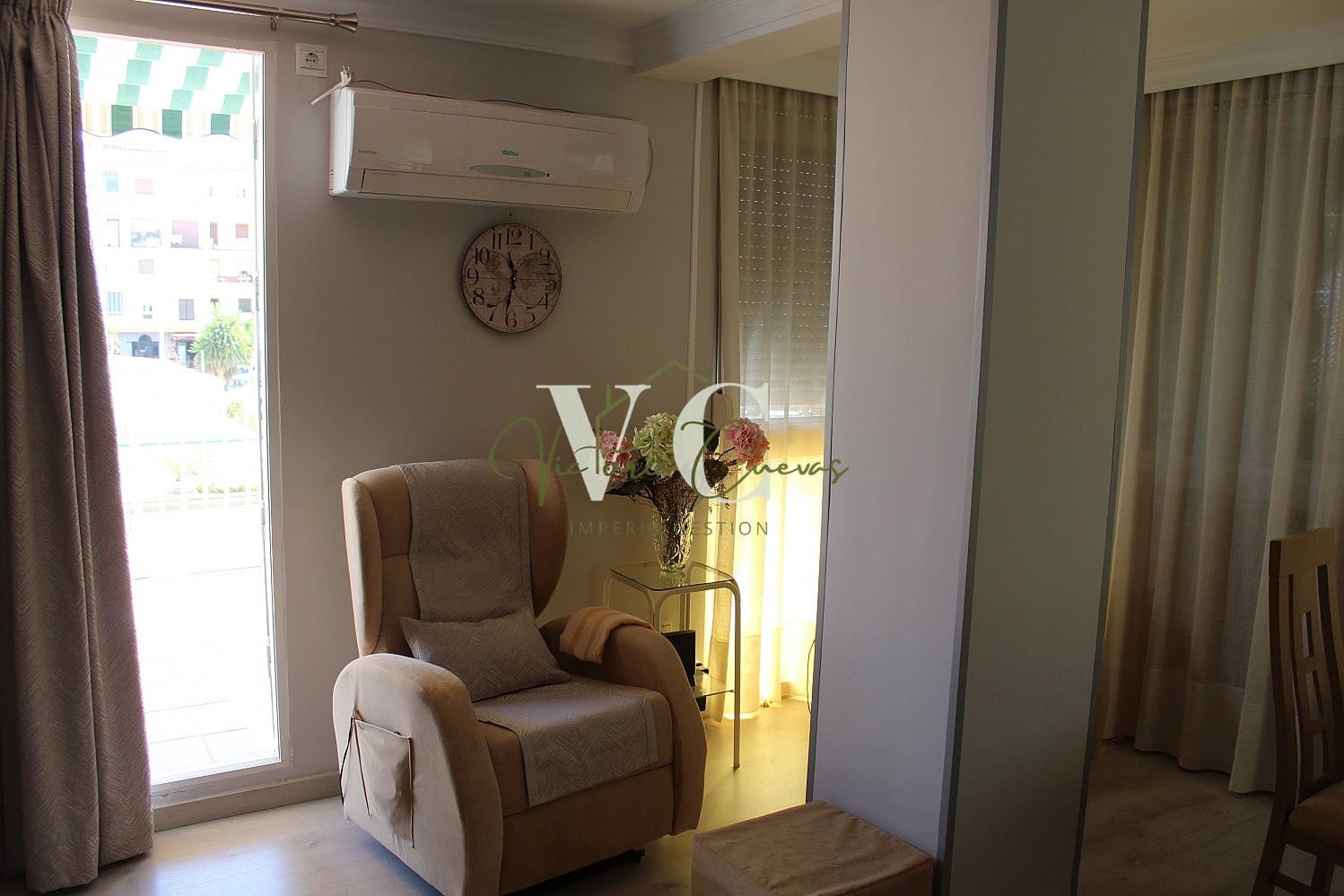3 Zimmer Apartment zu vermieten in Torre del Mar mit Pool - 1.000 € (Ref: 9958301)