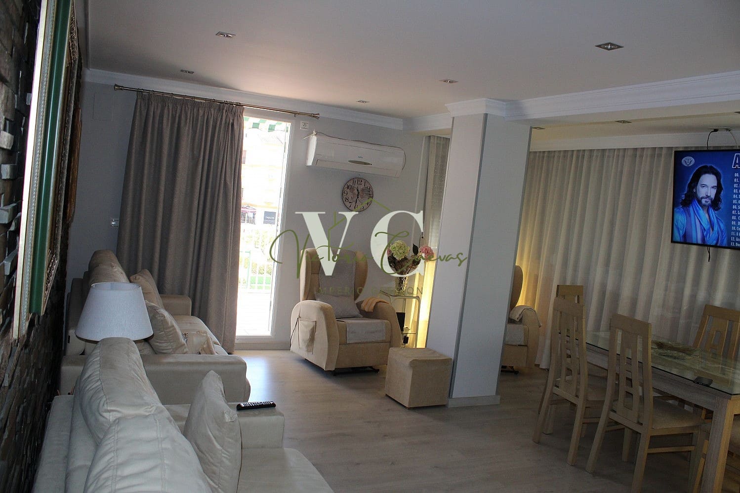 3 Zimmer Apartment zu vermieten in Torre del Mar mit Pool - 1.000 € (Ref: 9958301)