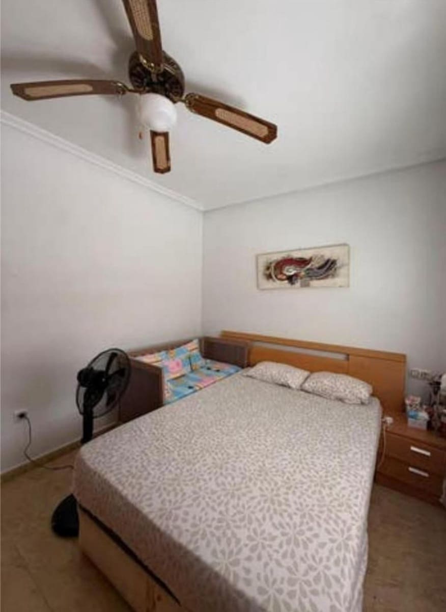 2 bedroom Apartment for sale in Puerto de Mazarron with pool - € 114,000 (Ref: 10064647)
