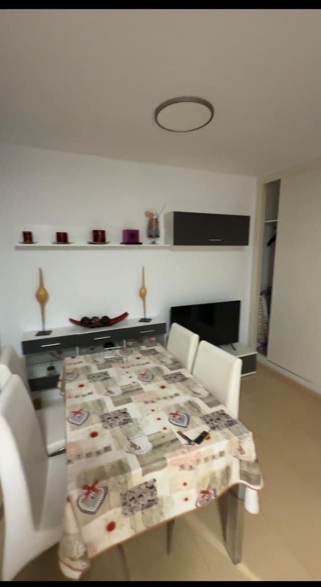 2 quarto Apartamento para venda em Condado de Alhama com piscina - 130 000 € (Ref: 10115867)