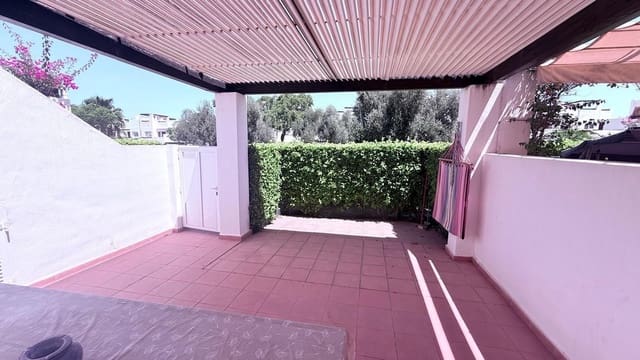 2 quarto Apartamento para venda em Condado de Alhama, Alhama de Murcia com piscina - 130 000 € (Ref: 10115867)
