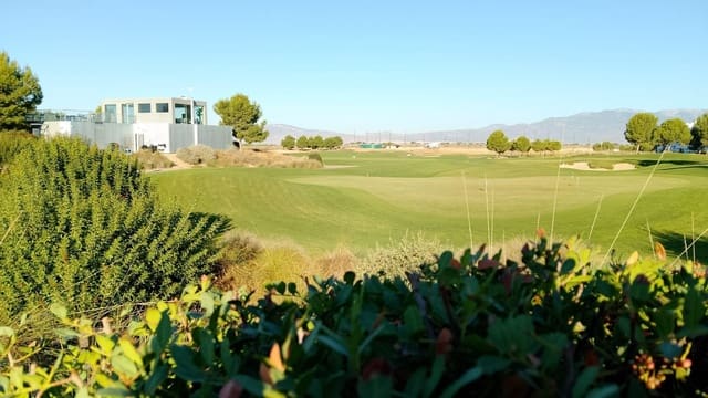 2 quarto Apartamento para venda em Condado de Alhama, Alhama de Murcia com piscina - 130 000 € (Ref: 10115867)