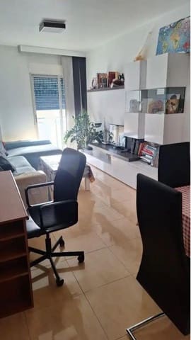 Piso de 3 habitaciones en Puerto de Mazarron, Mazarrón en venta con garaje - 165.000 € (Ref: 10120186)