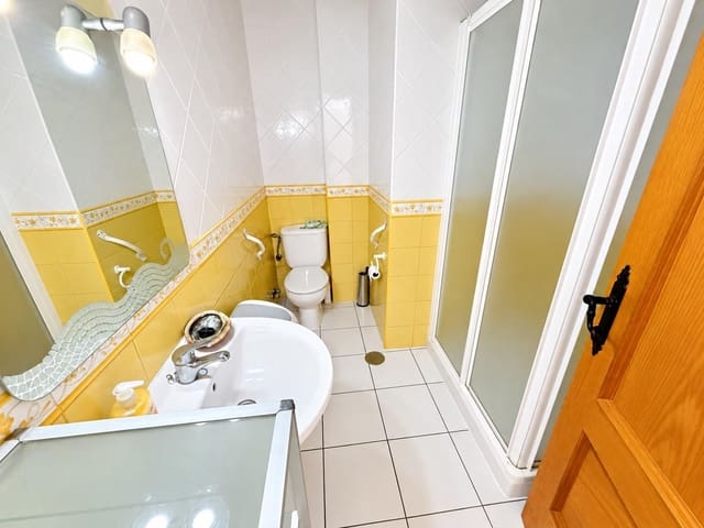3 chambre Appartement à vendre à Puerto de Mazarron, Mazarrón avec piscine - 179 000 € (Ref: 10157890)