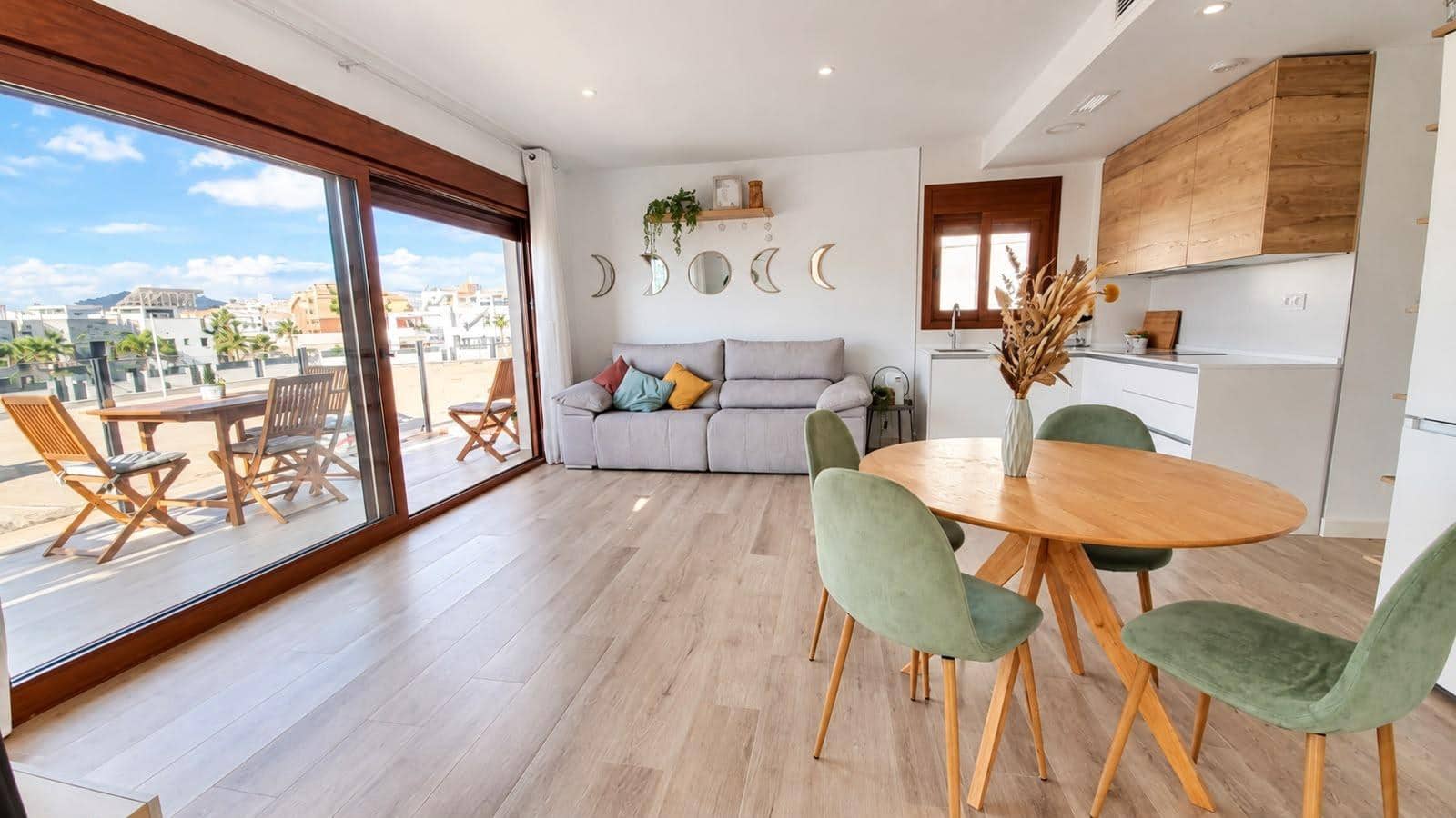 2 bedroom Apartment for sale in Alamillo with garage - € 265,000 (Ref: 10159677)