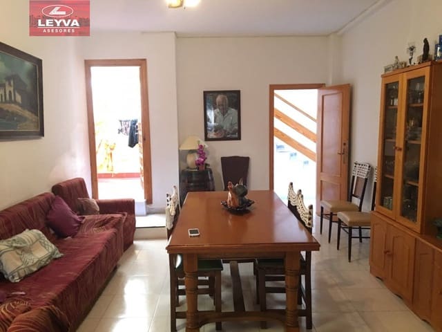 8 sovrum Lägenhet till salu i Puerto de Mazarron, Mazarrón med garage - 165 000 € (Ref: 7807742)